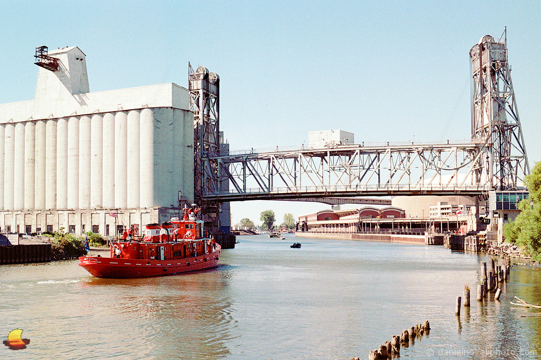 Edward M Cotter Departing, 125th Anniversary Celebration, Buffalo, NY. Photographed with a 35mm Minolta MAxxum 5 camera on Kodak Max 400 color negative film.