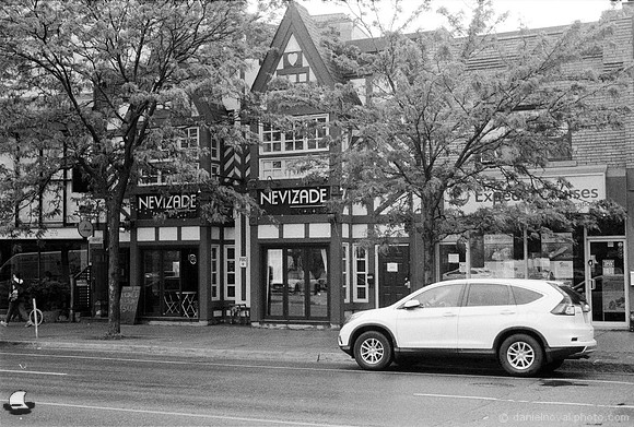 Nevizadde, Midtown Toronto