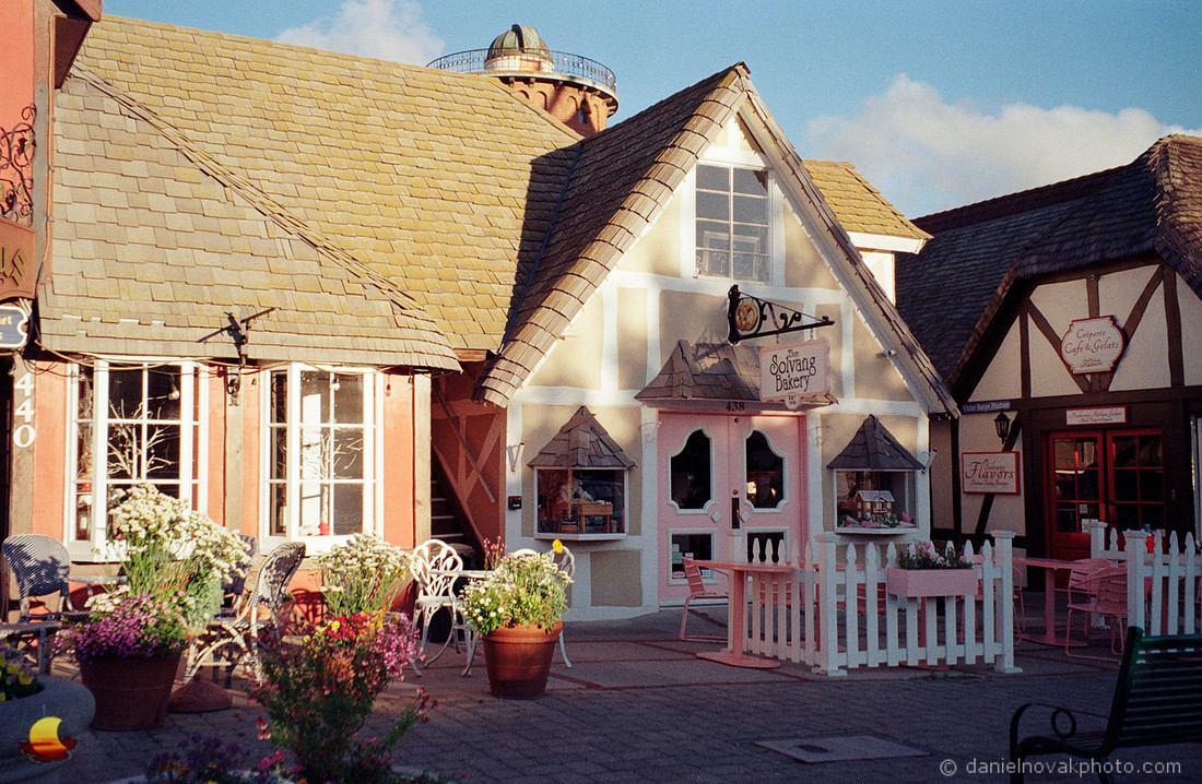 The Solvang Bakery, California