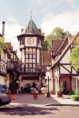Wine Valley Inn, Solvang, California. Photographed with a.vintage 35mm Olympus Stylus Zoom 140 camera on Kodak Colorplus 200 color negative film. Developed in C-41.