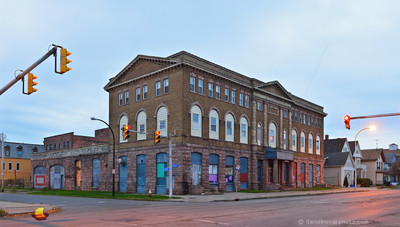 Buffalo Milk Company, Niagara St. & Massachusetts Ave. Corner, Buffalo, NY