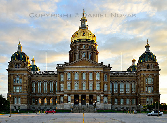 Iowa State Capitol Building on Capitol Hill in Des Moines, Iowa (IA) at sunset.