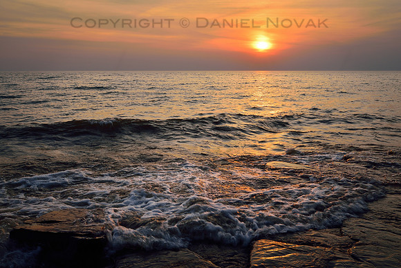Sunset Hum of Lake Erie, Sturgeon Point, Derby, New York (NY)