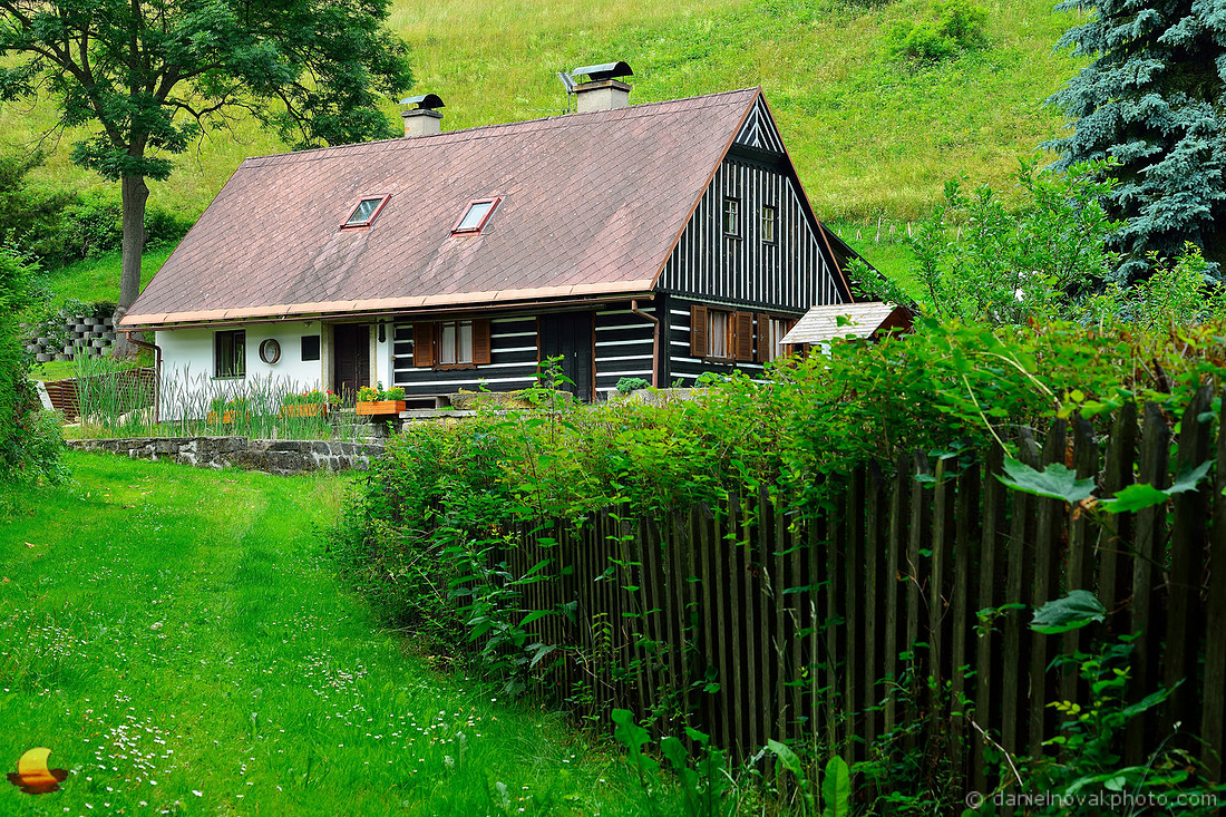 Hillside Traditional Czech Cottage, Jirásek Rocks, Czech Republic