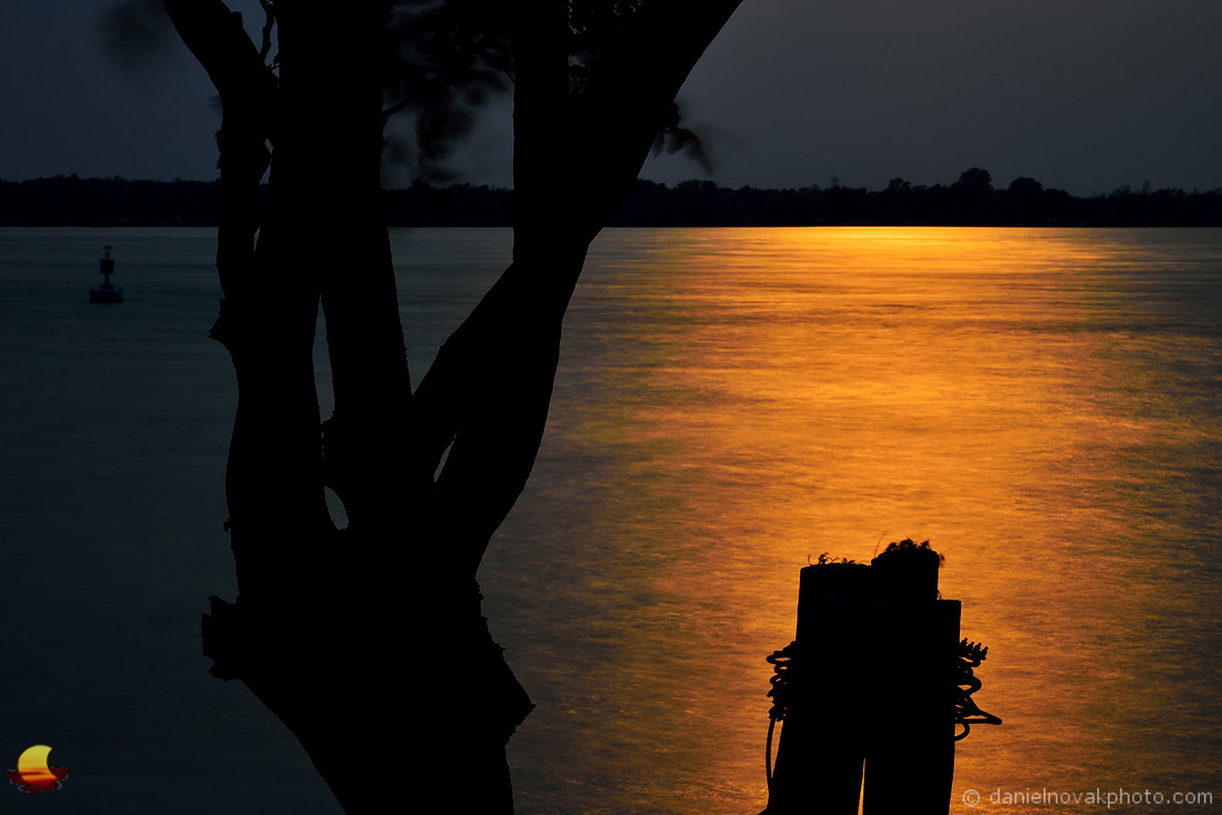 The Mood of Niagara River, Dreamy Glare Reflection, Buffalo, NY