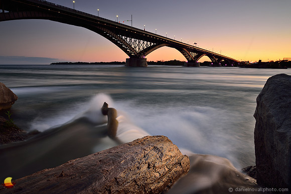 Water Rush under Peace Bridge