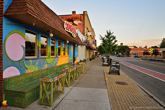 Coyote Cafe at Daybreak