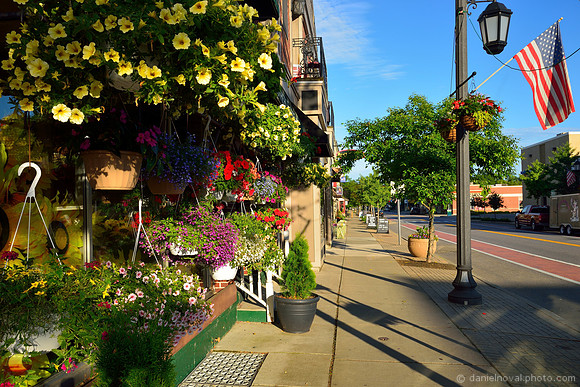 Hess Brothers Florist at Sunrise