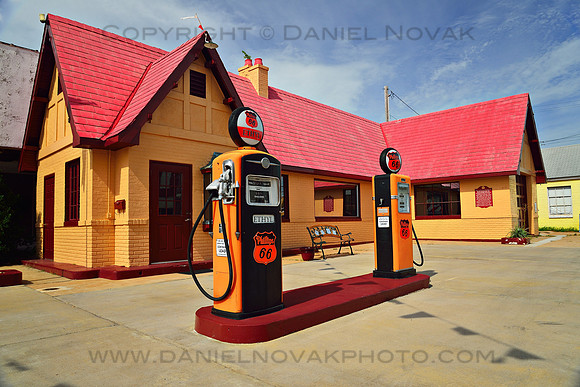 Phillips Gas Station on Route 66 at Baxter Springs, Oklahoma