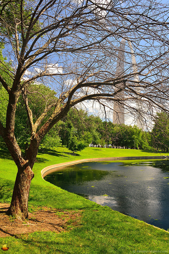 Gateway Arch Park in St. Louis, Missouri (MO)