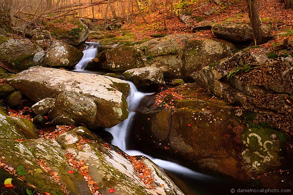 Waterfall Zigzag
