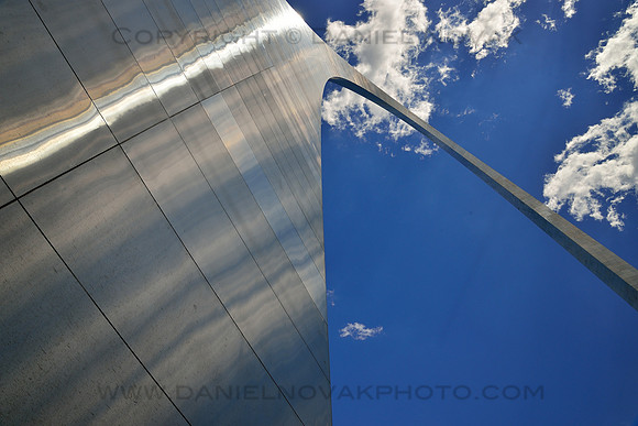 Gateway Arch Rising High, National Park, St. Louis, Missouri (MO)