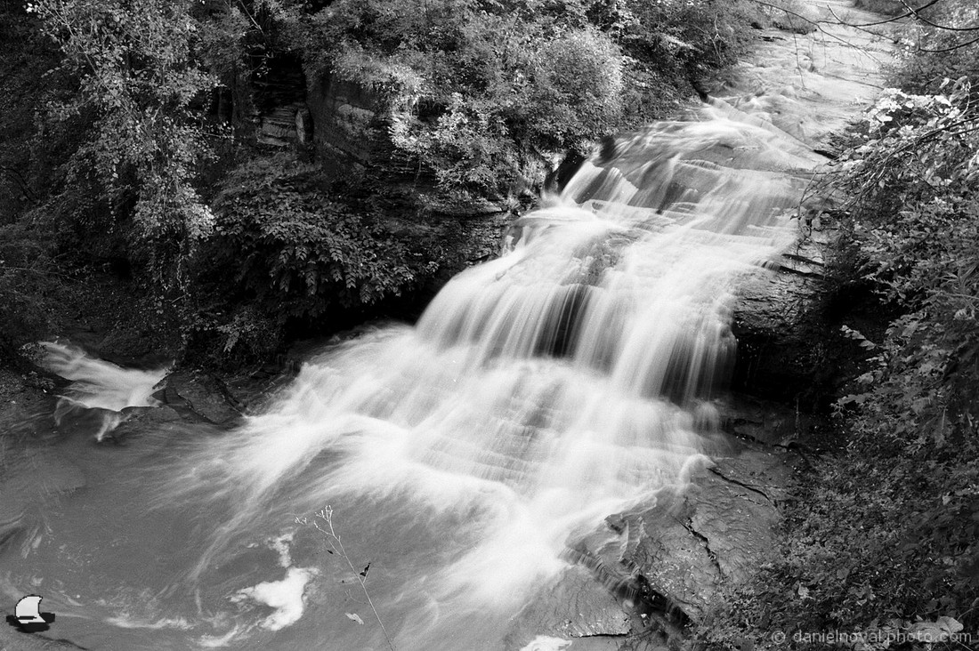 Film photography: Upper Papermill Falls in Black & White, Letchworth State Park, Pentax Spotmatic, Fomapan 100