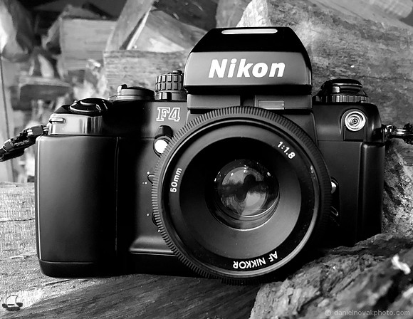 Nikon F4
