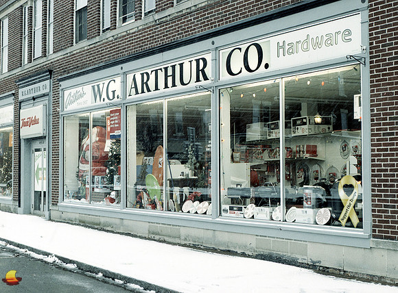 Arthur's TrueValue Hardware on New Year's Day