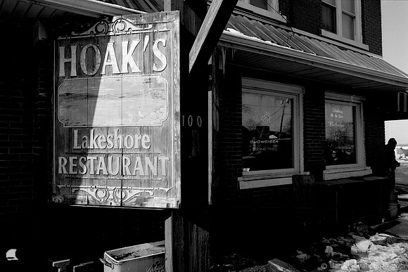 Hoak's Lakeshore Restaurant