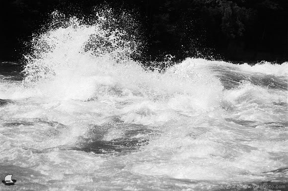 Lower Niagara Rapids - The Crash