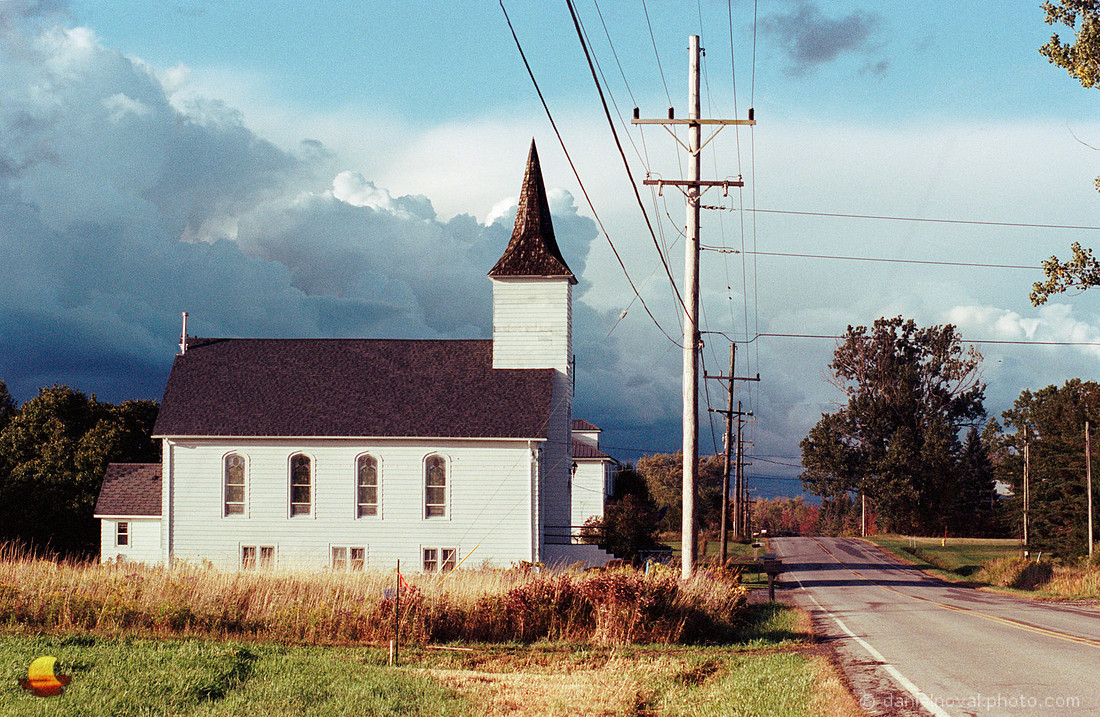 Church on the Hill, Cole Road, Orchard Park, NY. Nikon F4, Kodak Portra 400, C-41.