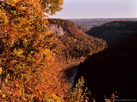 Big Bend in the Fall, Letchworth State Park